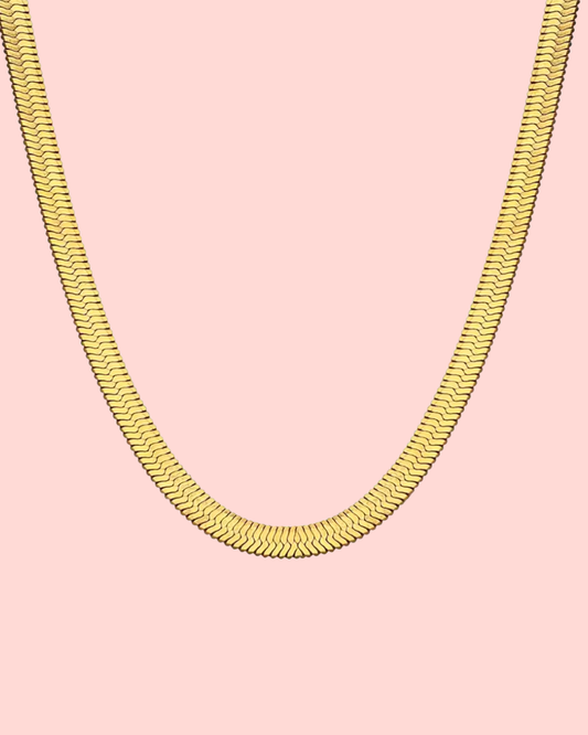 The Getaway Waterproof Chain in Gold