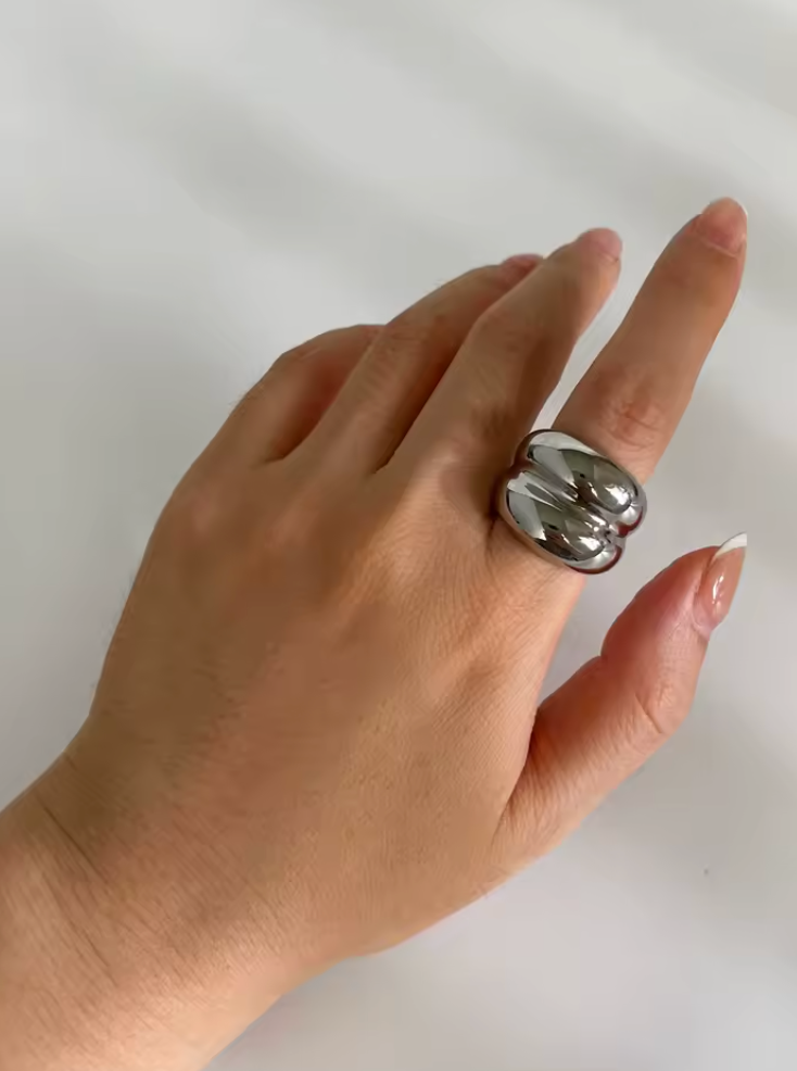 Duet Ring